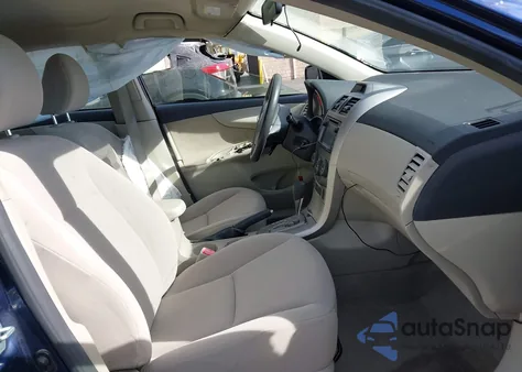 2013 Toyota Corolla Le z USA, uszkodzony, nr VIN JTDBU4EE2DJ113005